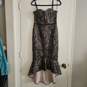 Fashion Nova Pink & Black Lace Corset Style Midi Dress Size Large